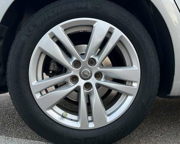 Сірий Опель Астра, об'ємом двигуна 1.6 л та пробігом 239 тис. км за 11200 $, фото 29 на Automoto.ua