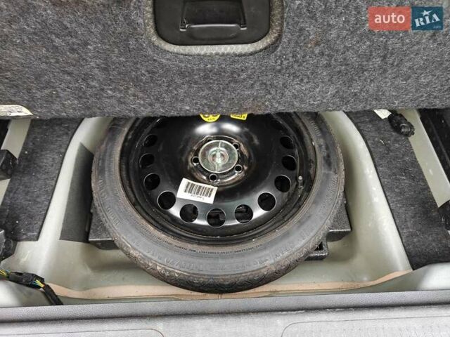 Серый Опель Астра, объемом двигателя 1.6 л и пробегом 283 тыс. км за 11499 $, фото 58 на Automoto.ua