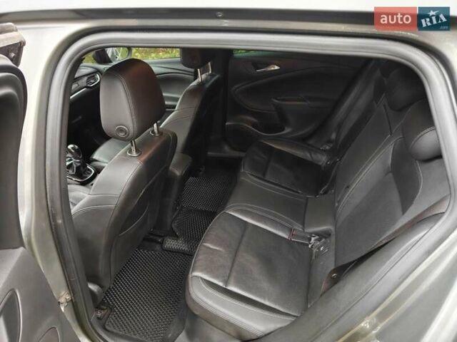 Серый Опель Астра, объемом двигателя 1.6 л и пробегом 283 тыс. км за 11499 $, фото 4 на Automoto.ua