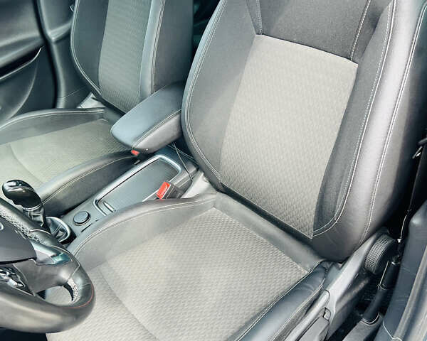 Сірий Опель Астра, об'ємом двигуна 1.6 л та пробігом 178 тис. км за 11700 $, фото 10 на Automoto.ua