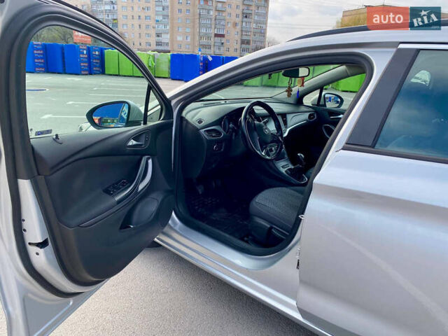 Серый Опель Астра, объемом двигателя 1.6 л и пробегом 188 тыс. км за 10200 $, фото 5 на Automoto.ua