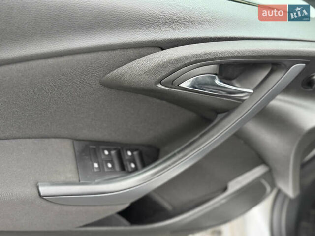 Серый Опель Астра, объемом двигателя 0 л и пробегом 192 тыс. км за 8350 $, фото 21 на Automoto.ua