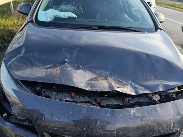 Серый Опель Астра, объемом двигателя 1.6 л и пробегом 214 тыс. км за 8200 $, фото 7 на Automoto.ua