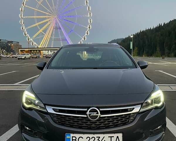 Серый Опель Астра, объемом двигателя 1.6 л и пробегом 168 тыс. км за 11800 $, фото 2 на Automoto.ua