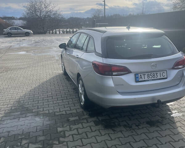 Серый Опель Астра, объемом двигателя 1.6 л и пробегом 205 тыс. км за 9900 $, фото 4 на Automoto.ua