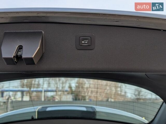 Серый Опель Астра, объемом двигателя 1.6 л и пробегом 260 тыс. км за 9900 $, фото 42 на Automoto.ua