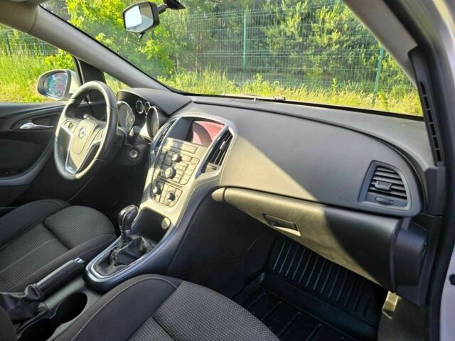 Сірий Опель Астра, об'ємом двигуна 1.6 л та пробігом 204 тис. км за 7499 $, фото 3 на Automoto.ua