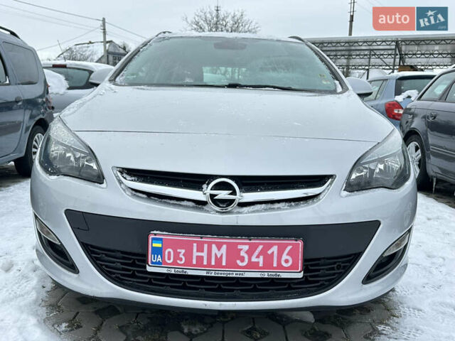 Серый Опель Астра, объемом двигателя 1.6 л и пробегом 207 тыс. км за 9999 $, фото 2 на Automoto.ua