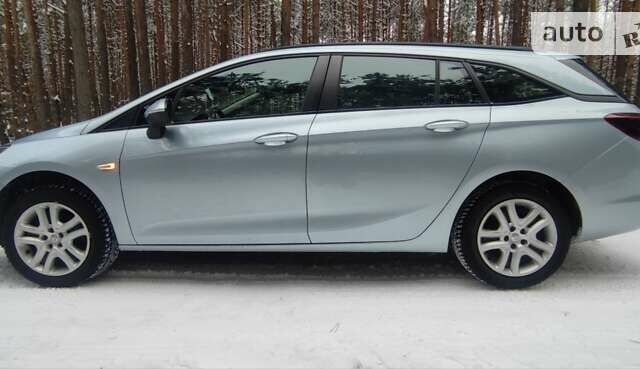 Серый Опель Астра, объемом двигателя 1.6 л и пробегом 256 тыс. км за 8800 $, фото 9 на Automoto.ua