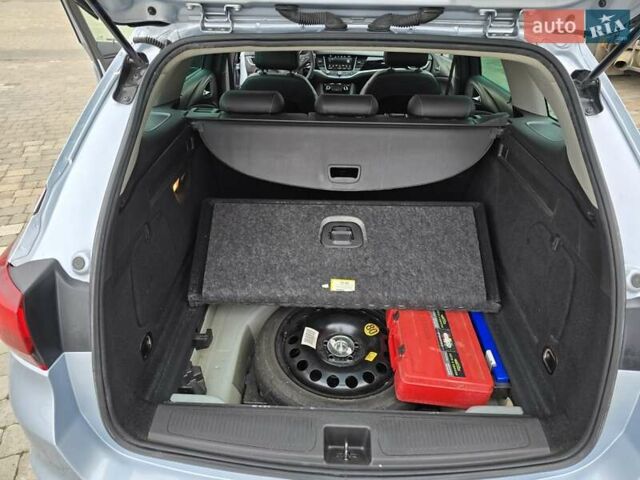 Серый Опель Астра, объемом двигателя 1.6 л и пробегом 217 тыс. км за 8800 $, фото 9 на Automoto.ua