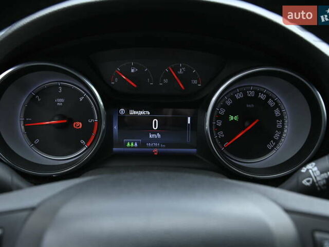 Серый Опель Астра, объемом двигателя 1.6 л и пробегом 185 тыс. км за 10400 $, фото 21 на Automoto.ua