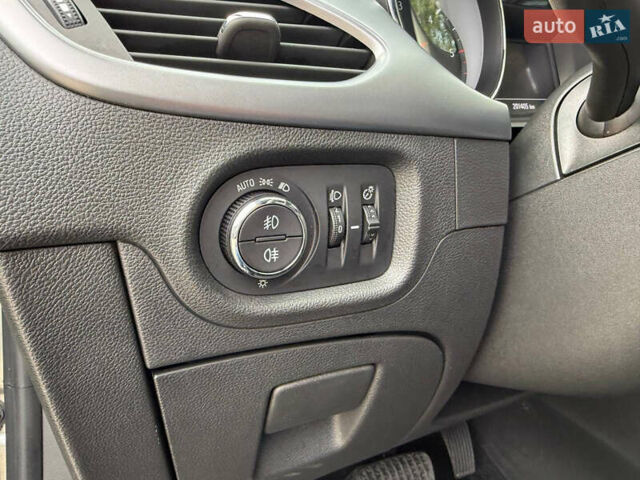 Серый Опель Астра, объемом двигателя 1.6 л и пробегом 201 тыс. км за 10999 $, фото 30 на Automoto.ua