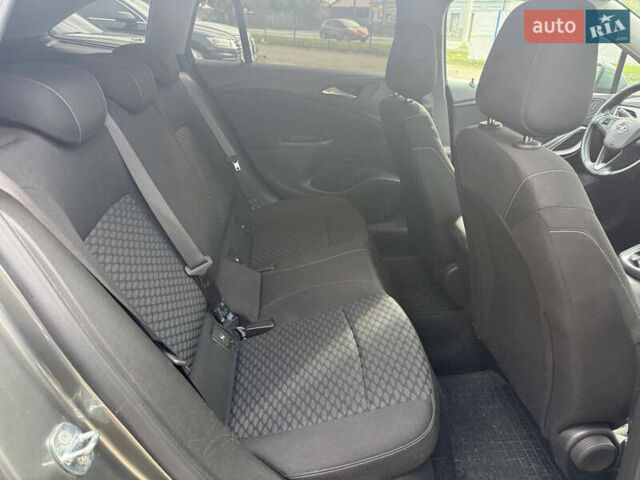 Серый Опель Астра, объемом двигателя 1.6 л и пробегом 201 тыс. км за 10999 $, фото 26 на Automoto.ua