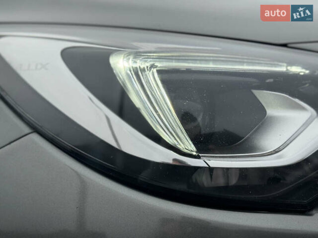 Сірий Опель Астра, об'ємом двигуна 1.6 л та пробігом 260 тис. км за 10000 $, фото 12 на Automoto.ua