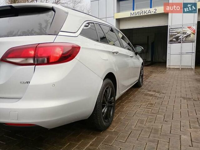 Сірий Опель Астра, об'ємом двигуна 1.6 л та пробігом 317 тис. км за 7500 $, фото 4 на Automoto.ua