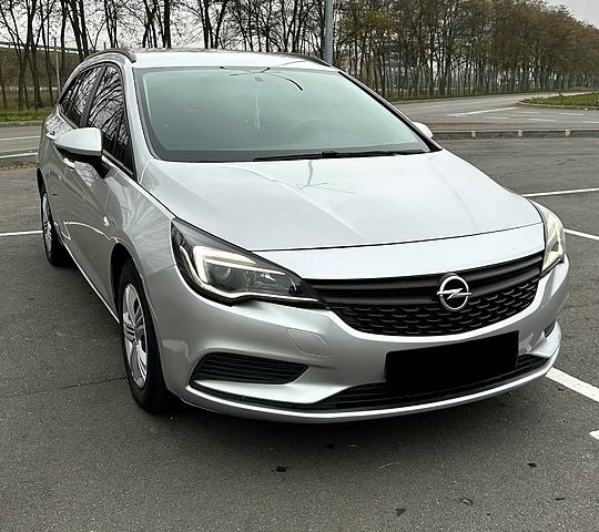 Сірий Опель Астра, об'ємом двигуна 1.6 л та пробігом 158 тис. км за 9900 $, фото 8 на Automoto.ua