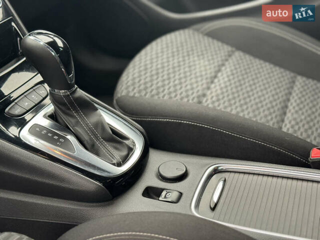 Сірий Опель Астра, об'ємом двигуна 1.6 л та пробігом 260 тис. км за 10000 $, фото 22 на Automoto.ua