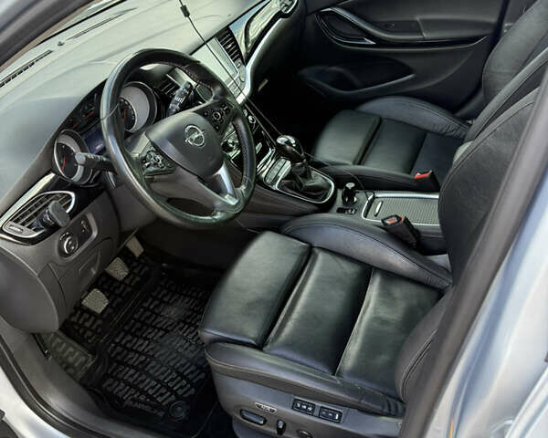 Серый Опель Астра, объемом двигателя 1.6 л и пробегом 247 тыс. км за 10699 $, фото 17 на Automoto.ua