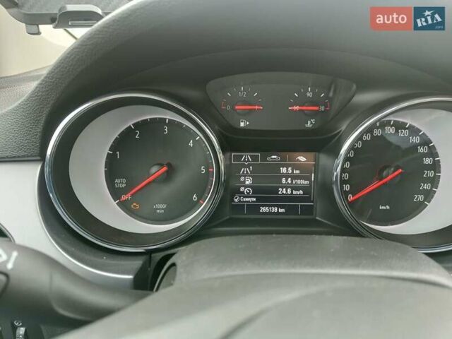 Серый Опель Астра, объемом двигателя 1.6 л и пробегом 265 тыс. км за 10200 $, фото 10 на Automoto.ua