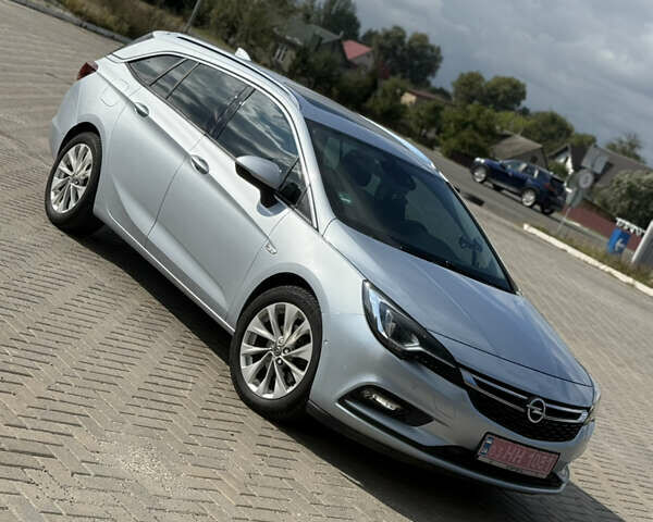 Серый Опель Астра, объемом двигателя 1.6 л и пробегом 247 тыс. км за 10699 $, фото 3 на Automoto.ua