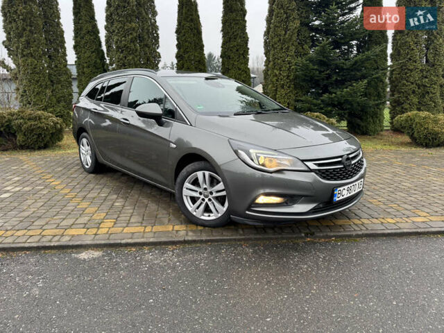 Серый Опель Астра, объемом двигателя 1.6 л и пробегом 215 тыс. км за 10500 $, фото 2 на Automoto.ua