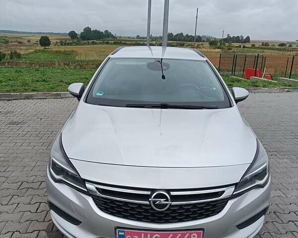 Серый Опель Астра, объемом двигателя 1.6 л и пробегом 265 тыс. км за 10200 $, фото 6 на Automoto.ua