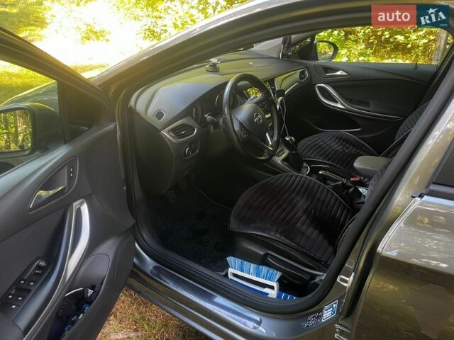 Сірий Опель Астра, об'ємом двигуна 1.6 л та пробігом 210 тис. км за 9999 $, фото 16 на Automoto.ua