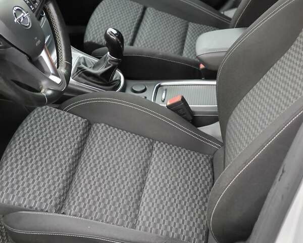 Серый Опель Астра, объемом двигателя 1.6 л и пробегом 206 тыс. км за 10850 $, фото 28 на Automoto.ua