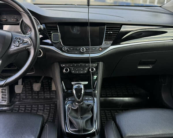 Серый Опель Астра, объемом двигателя 1.6 л и пробегом 247 тыс. км за 10699 $, фото 19 на Automoto.ua