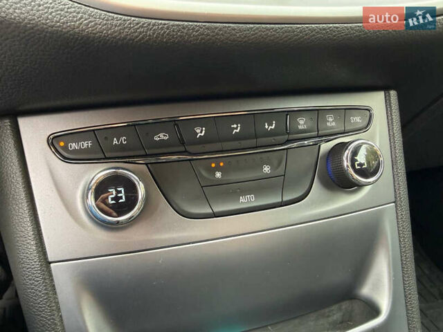 Серый Опель Астра, объемом двигателя 1.6 л и пробегом 201 тыс. км за 10999 $, фото 35 на Automoto.ua