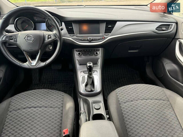 Серый Опель Астра, объемом двигателя 1.6 л и пробегом 201 тыс. км за 10999 $, фото 24 на Automoto.ua