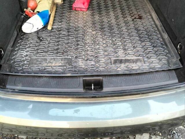 Серый Опель Астра, объемом двигателя 1.6 л и пробегом 230 тыс. км за 11200 $, фото 3 на Automoto.ua