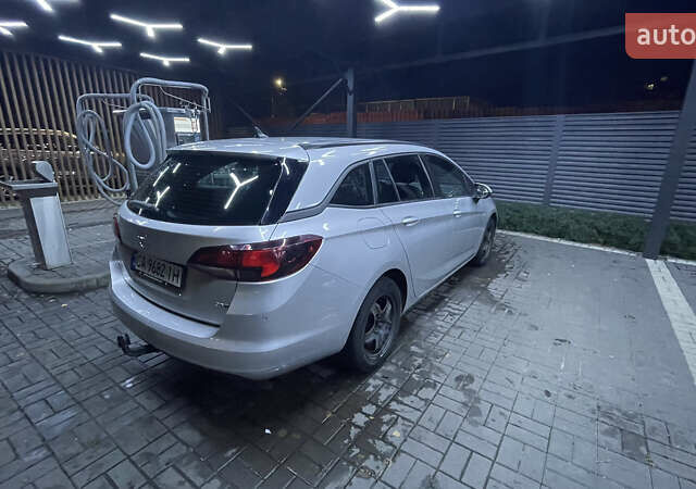 Серый Опель Астра, объемом двигателя 1.6 л и пробегом 185 тыс. км за 10800 $, фото 20 на Automoto.ua