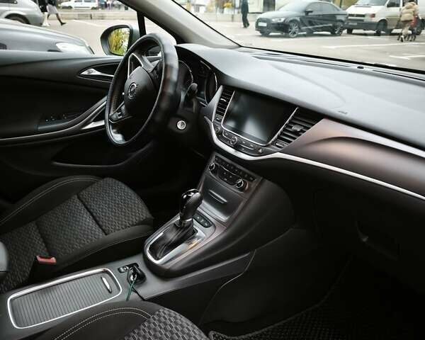 Серый Опель Астра, объемом двигателя 1.6 л и пробегом 258 тыс. км за 11200 $, фото 21 на Automoto.ua