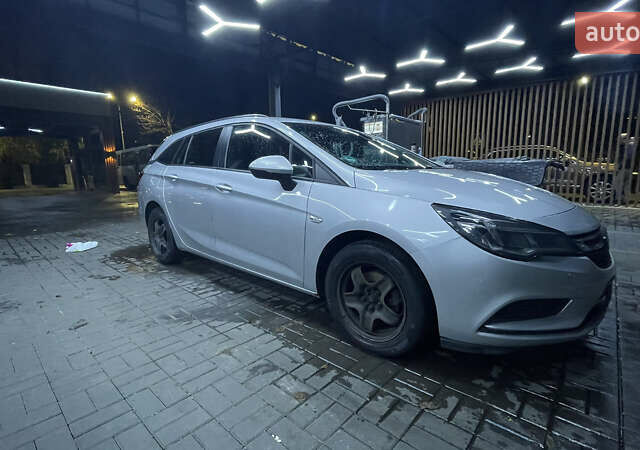 Серый Опель Астра, объемом двигателя 1.6 л и пробегом 185 тыс. км за 10800 $, фото 19 на Automoto.ua