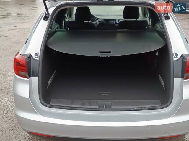 Серый Опель Астра, объемом двигателя 1.6 л и пробегом 206 тыс. км за 10850 $, фото 79 на Automoto.ua