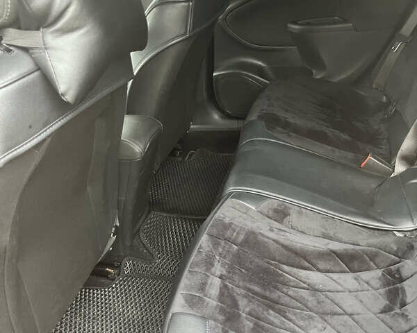 Серый Опель Астра, объемом двигателя 1.6 л и пробегом 198 тыс. км за 10700 $, фото 12 на Automoto.ua