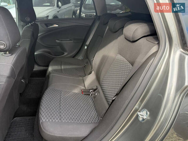 Серый Опель Астра, объемом двигателя 1.6 л и пробегом 201 тыс. км за 10999 $, фото 22 на Automoto.ua