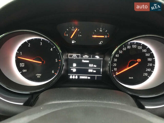 Сірий Опель Астра, об'ємом двигуна 1.6 л та пробігом 242 тис. км за 9999 $, фото 5 на Automoto.ua