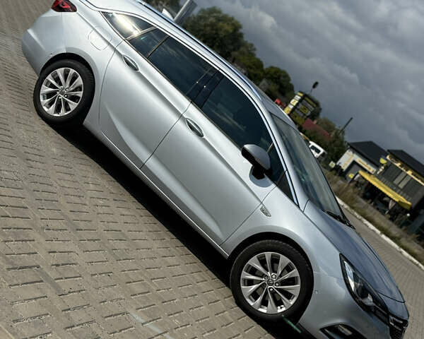 Серый Опель Астра, объемом двигателя 1.6 л и пробегом 247 тыс. км за 10699 $, фото 4 на Automoto.ua