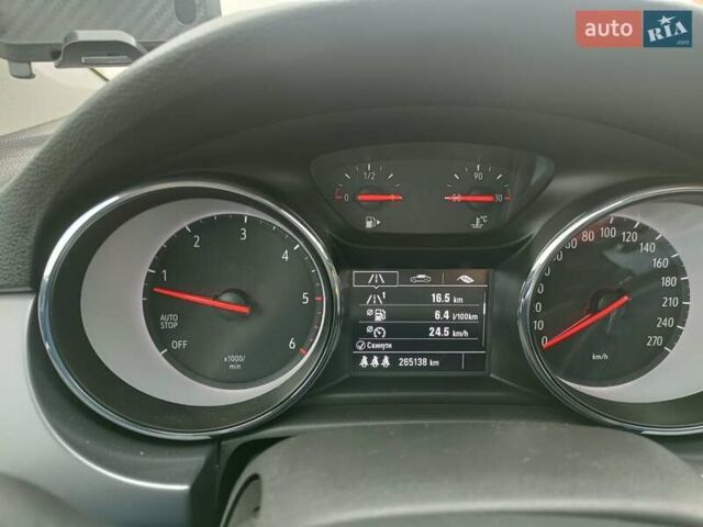 Серый Опель Астра, объемом двигателя 1.6 л и пробегом 265 тыс. км за 10200 $, фото 13 на Automoto.ua