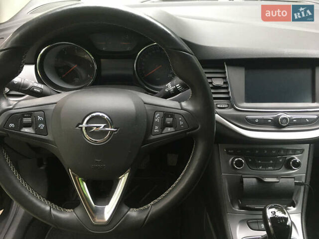 Сірий Опель Астра, об'ємом двигуна 1.6 л та пробігом 242 тис. км за 9999 $, фото 8 на Automoto.ua