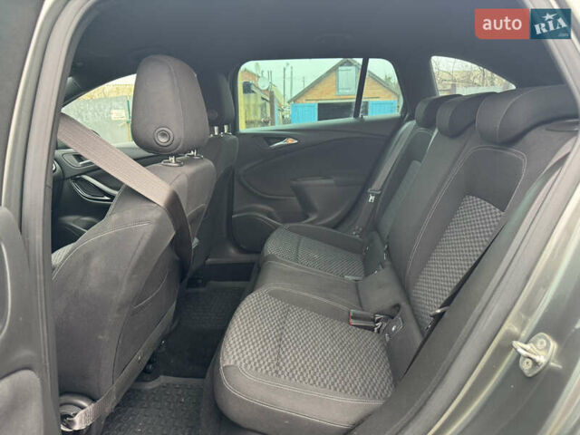 Сірий Опель Астра, об'ємом двигуна 1.6 л та пробігом 260 тис. км за 10000 $, фото 24 на Automoto.ua