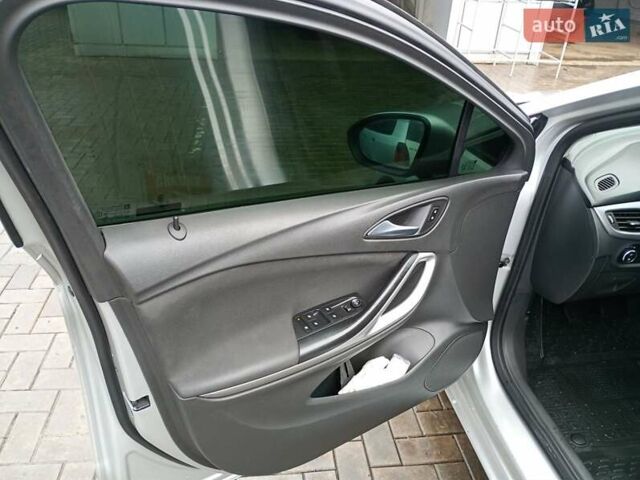 Сірий Опель Астра, об'ємом двигуна 1.6 л та пробігом 317 тис. км за 7500 $, фото 8 на Automoto.ua