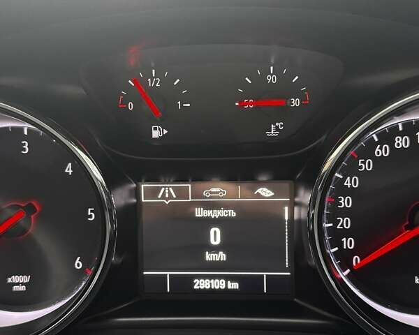 Сірий Опель Астра, об'ємом двигуна 1.6 л та пробігом 300 тис. км за 10000 $, фото 8 на Automoto.ua