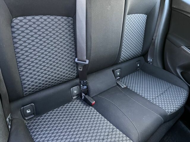 Серый Опель Астра, объемом двигателя 1.6 л и пробегом 189 тыс. км за 9800 $, фото 18 на Automoto.ua