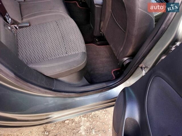 Сірий Опель Астра, об'ємом двигуна 1.6 л та пробігом 272 тис. км за 9550 $, фото 23 на Automoto.ua