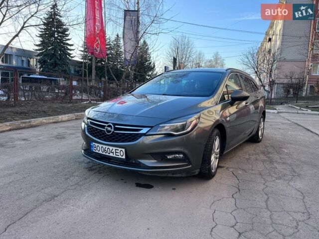 Серый Опель Астра, объемом двигателя 1.6 л и пробегом 216 тыс. км за 9500 $, фото 1 на Automoto.ua
