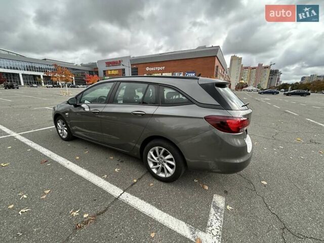 Сірий Опель Астра, об'ємом двигуна 1.6 л та пробігом 218 тис. км за 11000 $, фото 19 на Automoto.ua