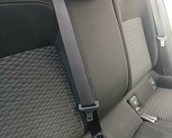 Серый Опель Астра, объемом двигателя 1.6 л и пробегом 256 тыс. км за 11999 $, фото 40 на Automoto.ua